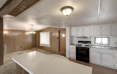 Open Kitchen