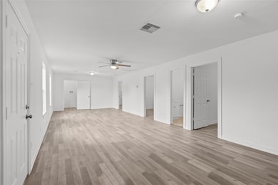 99 Brownwood Dr unit A, Baytown, TX 77520 - photo 3