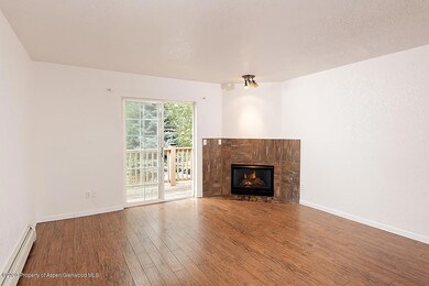 3206ElkRun_Small20082808