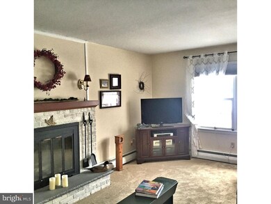 105 Lori Cir, Exton, PA 19341 - photo 7