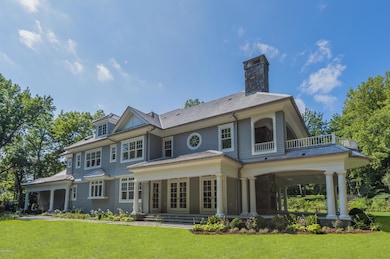 Exterior Back
