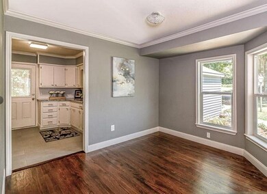 232 E Evans Ave, Bonham, TX 75418 - photo 6