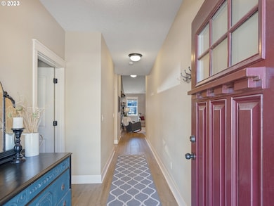 977 E 16th St, Lafayette, OR 97127 - photo 5