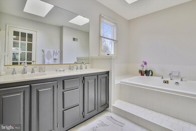 11715 Owens Glen Way, North Potomac, MD 20878 - photo 7