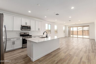 18171 W Hess St, Goodyear, AZ 85338 - photo 6