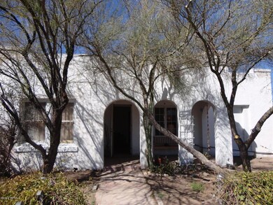 Front view of home