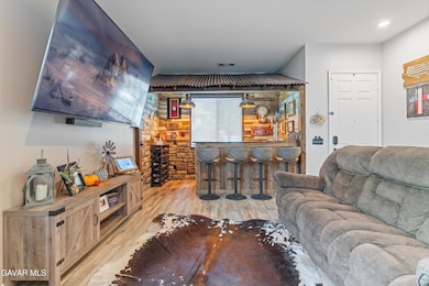 1413 Wild Olive Rd, Tehachapi, CA 93561 - photo 4