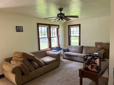 308 S Maple St, Newton, IL 62448 - photo 7