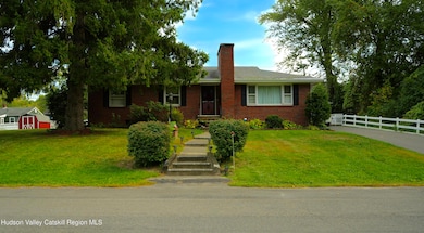 9 E Marie St, Hudson, NY 12534 - photo 5