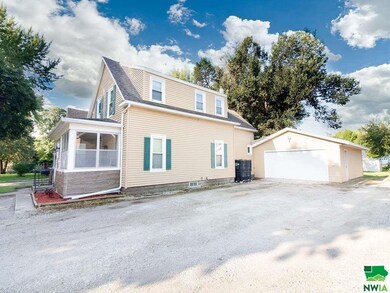 1410 10th St, Onawa, IA 51040 - photo 4