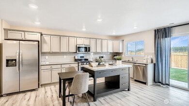 14026 198th St E, Graham, WA 98338 - photo 2