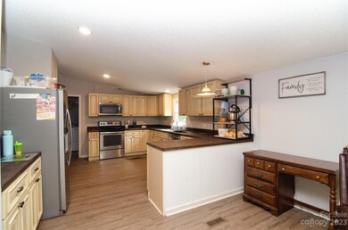 105 Water Way Dr, Clover, SC 29710 - photo 7