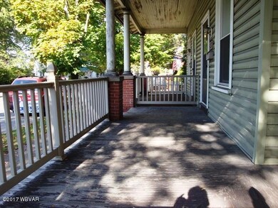 front porch 612 - Copy