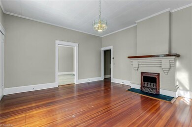 406 Lawsonville Ave, Reidsville, NC 27320 - photo 7