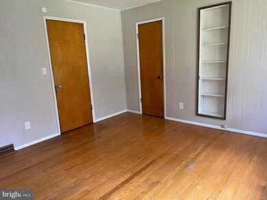 5508 Dunrovin Ln, Perry Hall, MD 21128 - photo 4