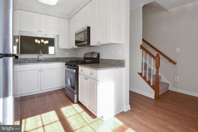 13388 Spofford Rd unit 101, Herndon, VA 20171 - photo 2