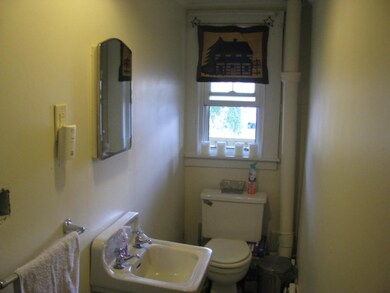 139 South St, Littleton, NH 03561 - photo 3