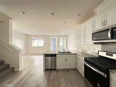 2888 E Berry Loop Privado unit 45, Ontario, CA 91761 - photo 6