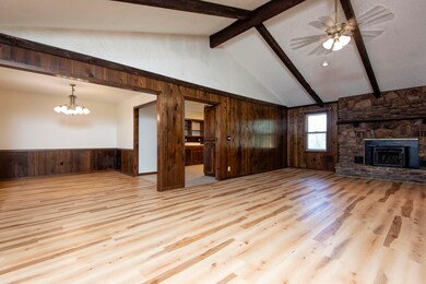 3839 N Stewart Ave, Springfield, MO 65803 - photo 5