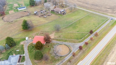 6065 Locust Rd, Delavan, IL 61734 - photo 5