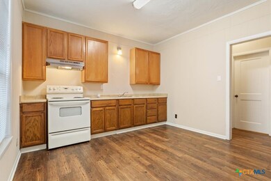 1219 S 17th St, Temple, TX 76504 - photo 7