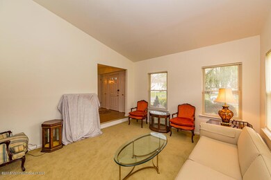 7 Forge Ct, Marlboro, NJ 07746 - photo 4