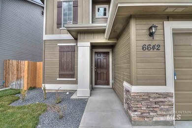 6642 E Gardenia Ln, Nampa, ID 83687 - photo 2