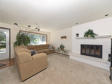 18295 SW Division St, Beaverton, OR 97007 - photo 3