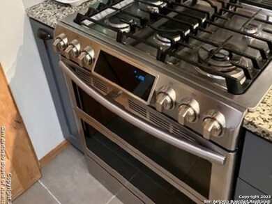 10146 Cedar Crest Dr, Helotes, TX 78023 - photo 7