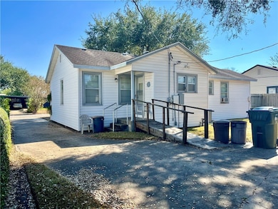 4221 Herndon St, Corpus Christi, TX 78411 - photo 3