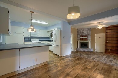 1000 Barberry Ln, Columbus, OH 43213 - photo 3