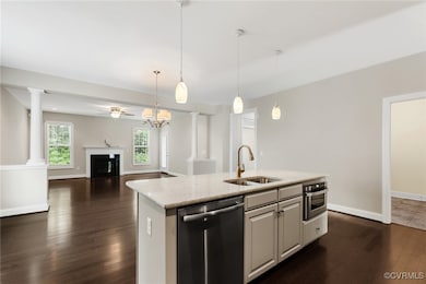 Open to Family Room!