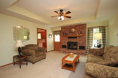 4 Living Room