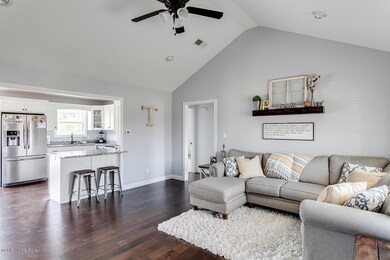 1011 E Milestone Ct-6