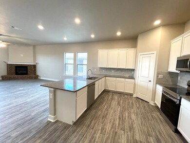 1329 Terra Way, Odessa, TX 79765 - photo 6