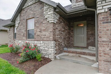 864 E Striper Dr, Nixa, MO 65714 - photo 2
