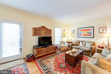 20555 Lowfield Dr, Germantown, MD 20874 - photo 2