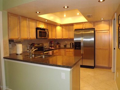 Nice and Bright Kitchen