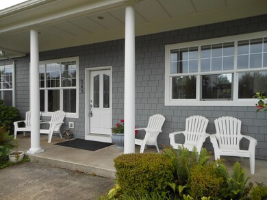 Covered Front Porch