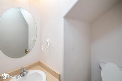 634 E 73rd Ave unit A, Anchorage, AK 99518 - photo 6