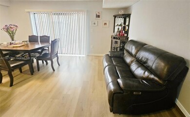 10700 NW 7th St unit 5A, Miami, FL 33172 - photo 5