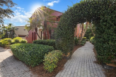 9111 Chula Vista St unit 116, Naples, FL 34113 - photo 2