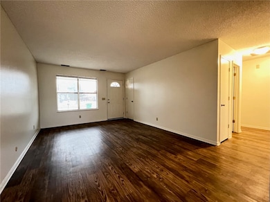 2004 Horseshoe Dr unit A, Springdale, AR 72762 - photo 5