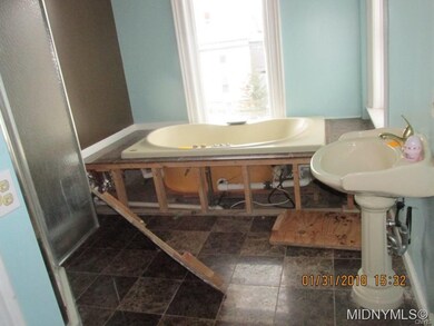 FULL BATH