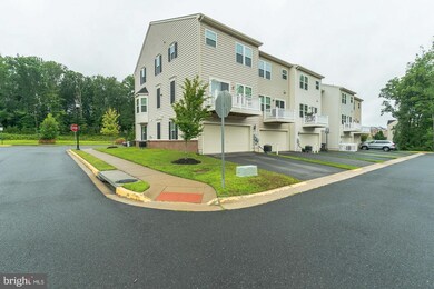 4400 Daisy Reid Ave, Woodbridge, VA 22192 - photo 3