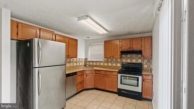 412 Trimblefields Dr, Edgewood, MD 21040 - photo 6