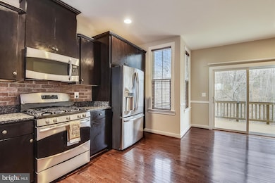 703 Woodstream Blvd unit 802, Stafford, VA 22556 - photo 2