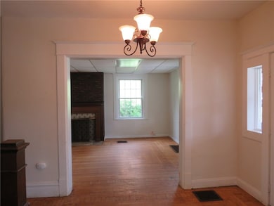 802 Howard St, Monongahela, PA 15063 - photo 5