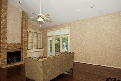 814 814 Ashford Ct, Tyler, TX 75703 - photo 3