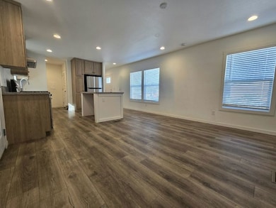 3401 N Walnut Rd unit 304, Las Vegas, NV 89115 - photo 3